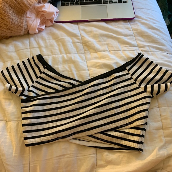 Stripe crop top - Picture 2 of 2